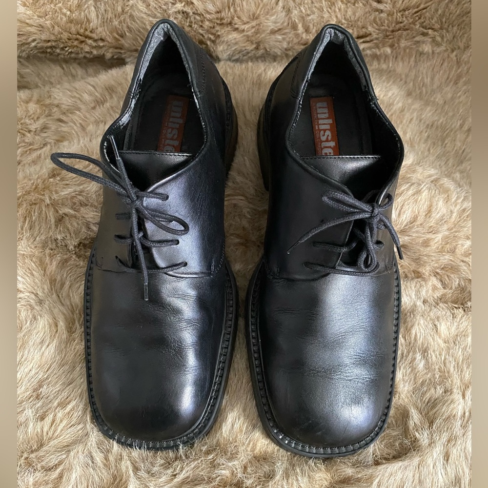 Unlisted by Kenneth Cole Mens Black Leather Shoes